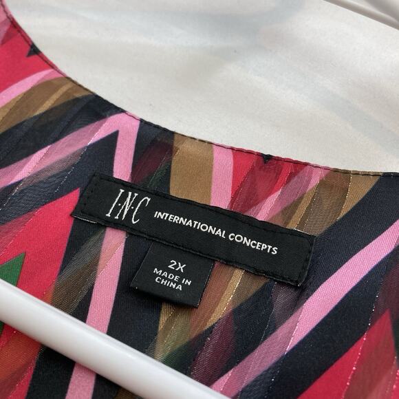 Macy’s INC Women’s Rainbow Chevron Top Size 2X Flowy Billowy Colorful Bohemian - Picture 5 of 11